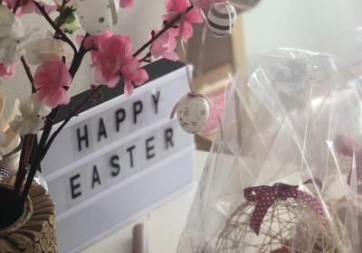 Easter8